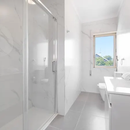 7br & 7ba Wpool & Backyard Prime Location! Villa Vila Nova de Gaia