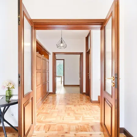 Villa 7br & 7ba Wpool & Backyard Prime Location! *