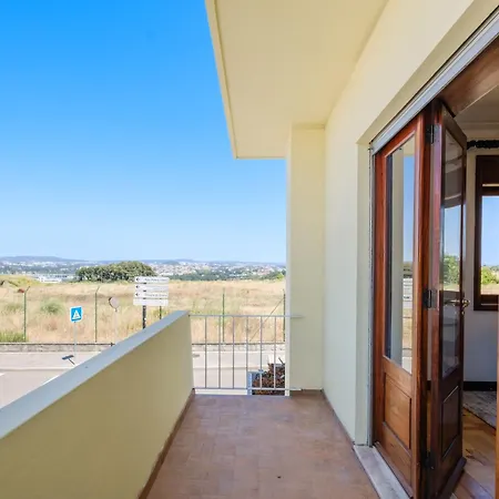 Villa 7br & 7ba Wpool & Backyard Prime Location! *